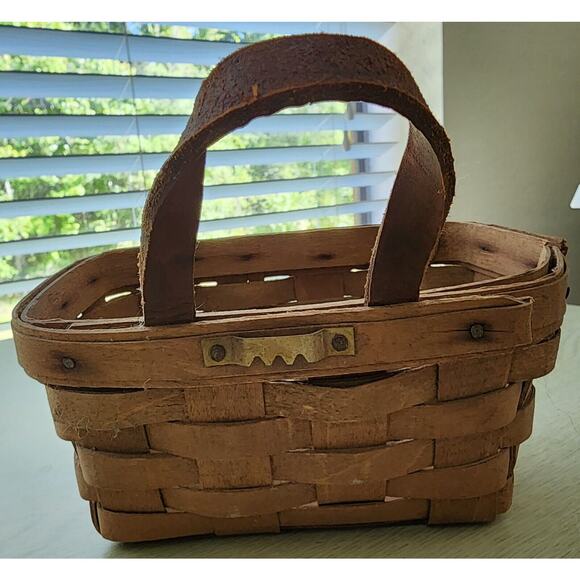 LONGABERGER BASKET-Mail-Keys-Leather Handle-Hanging-Handmade-Signed-1985 - Picture 5 of 13